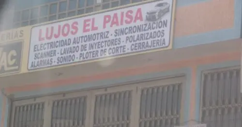 LUJOS EL PAISA CARRERA 89C CON 40A LUJOS EL PAISA CARRERA 89C CON 40A